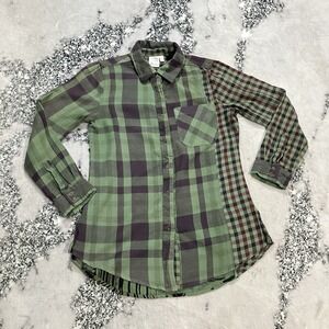 Paisley‎ & Sage Small Mixed Plaid Button Front Shirt Abstract Art Back Boho Top